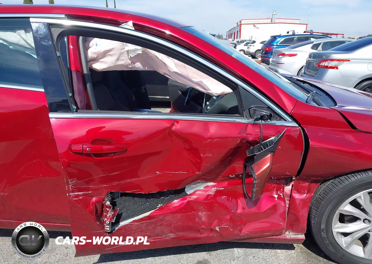 2019 Chevrolet Malibu Lt VIN:1G1ZD5STXKF186235 - 6