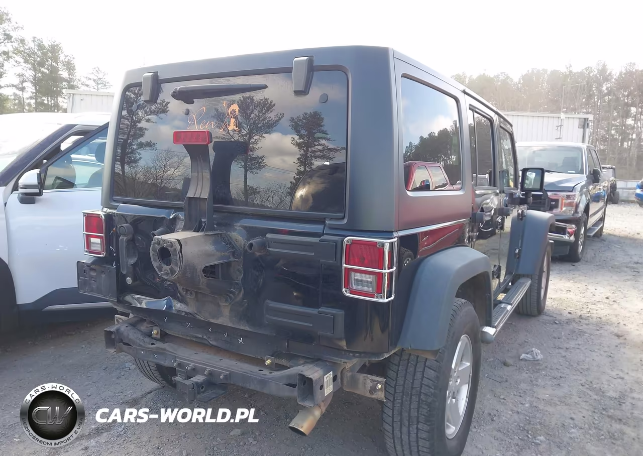 2008 Jeep Wrangler Unlimited X VIN:1J8GA39108L616485 - 4