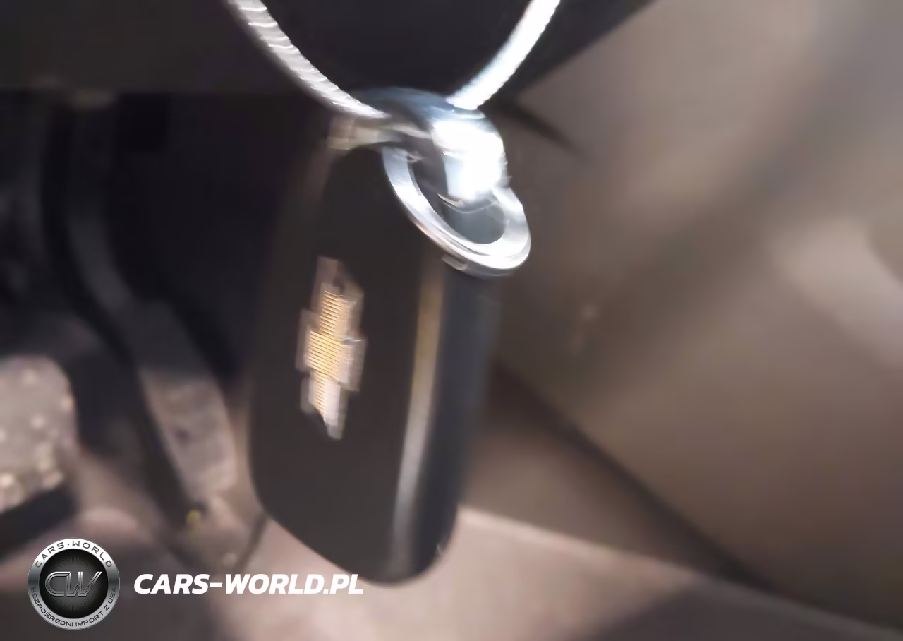 2018 Chevrolet Traverse Ls VIN:1GNEVFKW9JJ152390 - 11