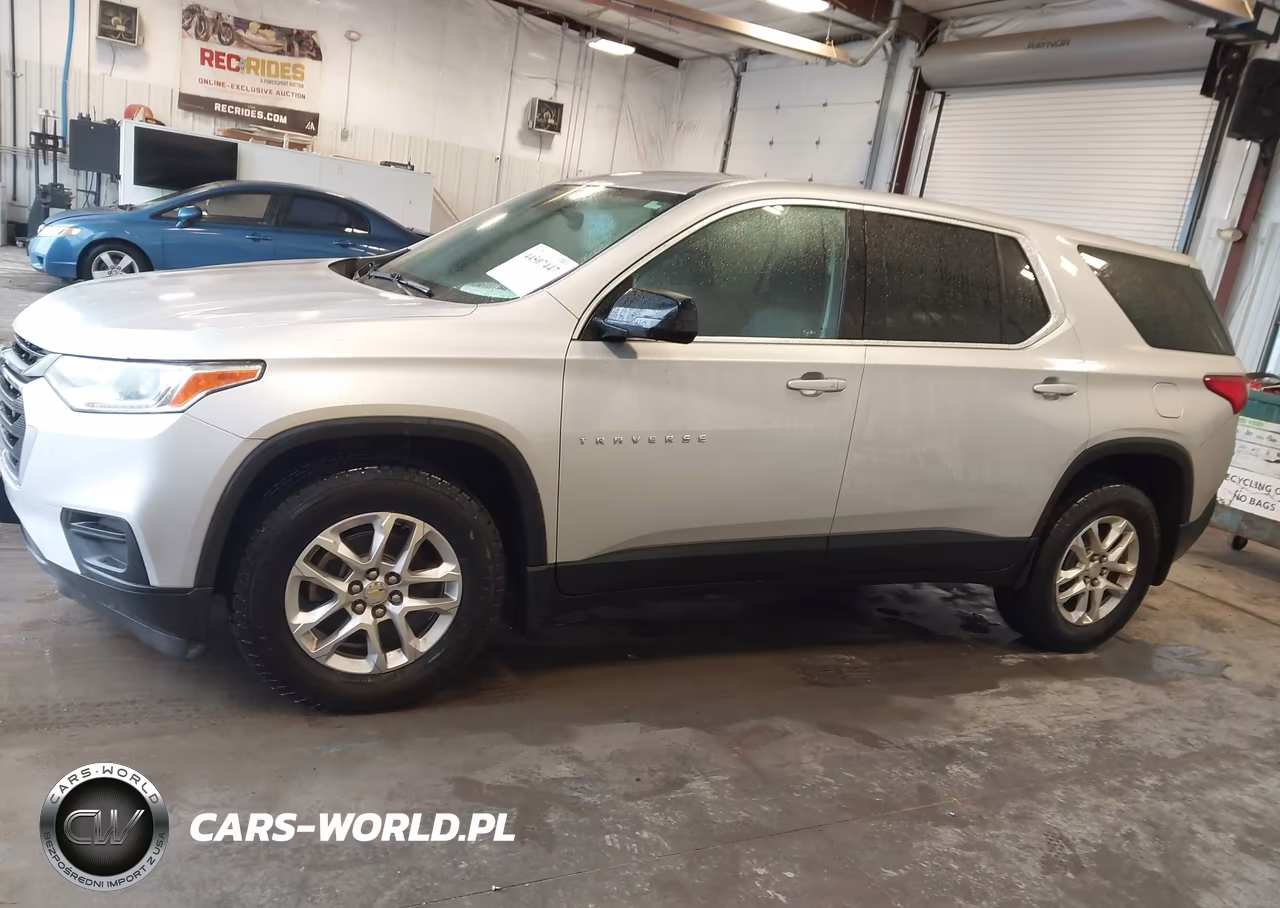 2018 Chevrolet Traverse Ls VIN:1GNEVFKW9JJ152390 - 14