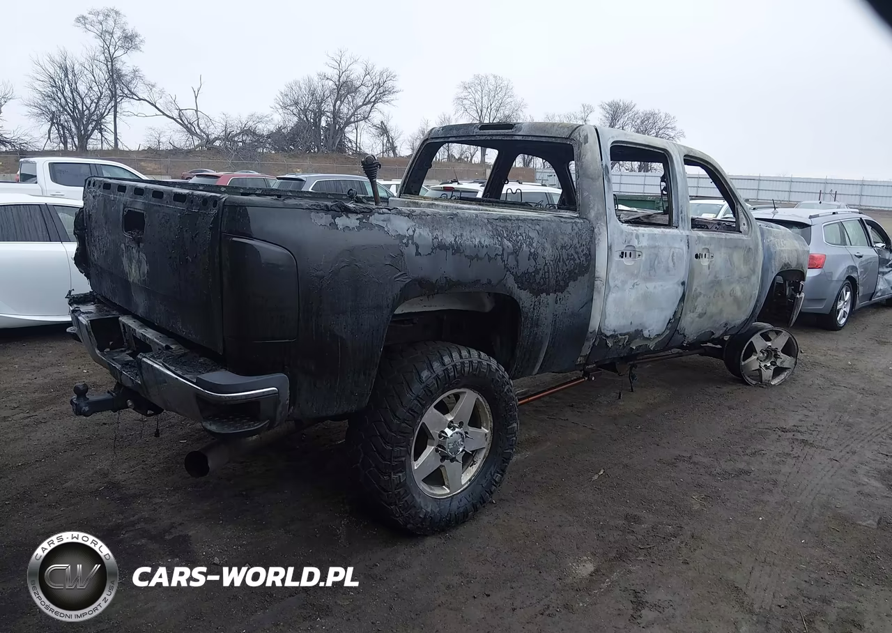2012 Chevrolet Silverado 2500Hd Ltz VIN:1GC1KYE8XCF115623 - 4