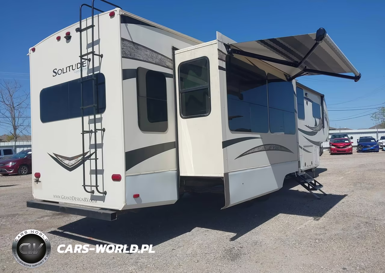 2018 Gran Solitude VIN:573FS4226J1108914 - 4