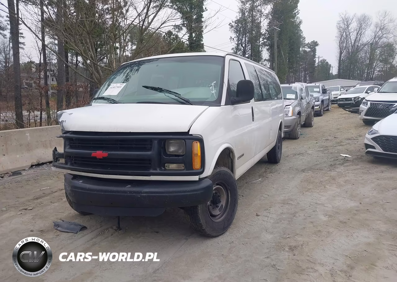 2001 Chevrolet Express VIN:1GAHG39R411237984 - 2