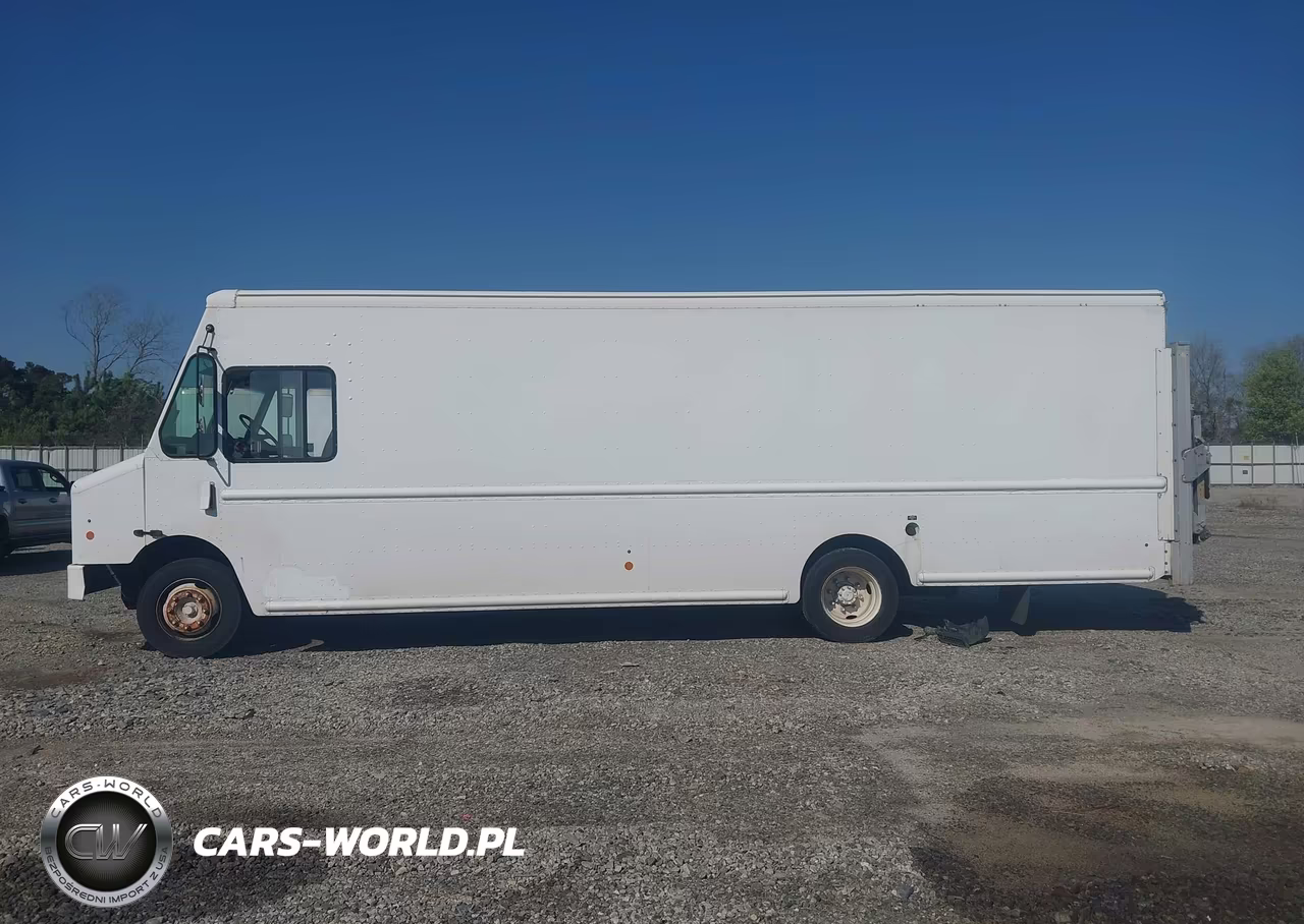 2012 Freightliner Chassis M Line Walk-In Van VIN:4UZAC3DV2CCBT7171 - 14
