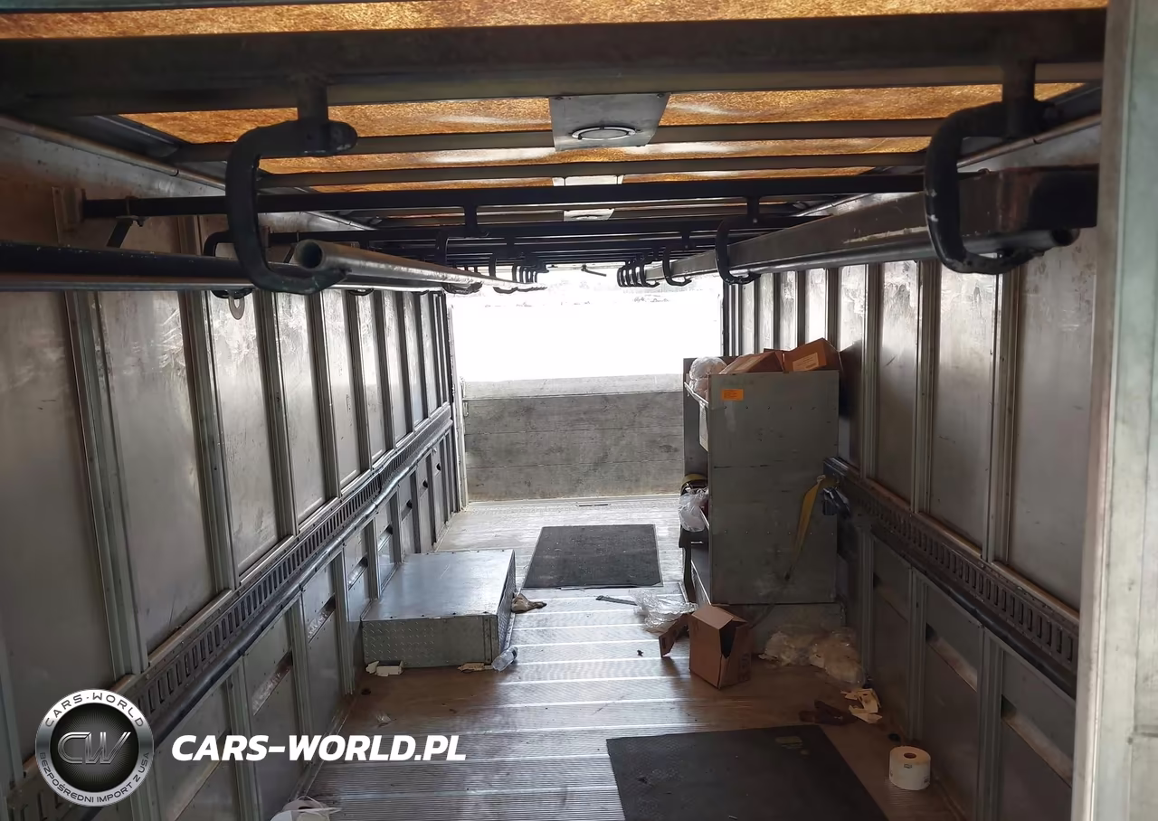 2012 Freightliner Chassis M Line Walk-In Van VIN:4UZAC3DV2CCBT7171 - 6