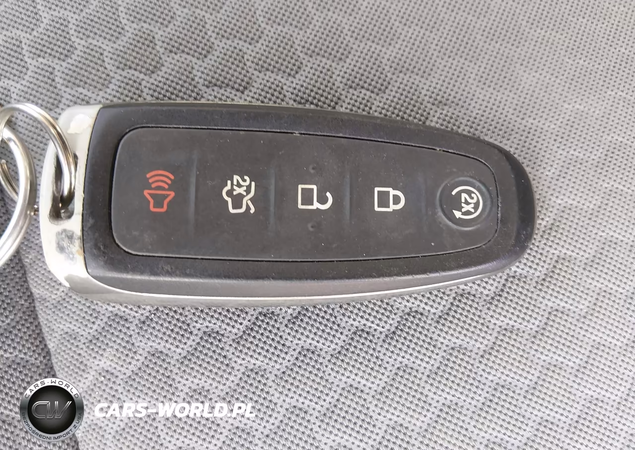 2019 Ford Escape Se VIN:1FMCU9GD8KUB33109 - 11