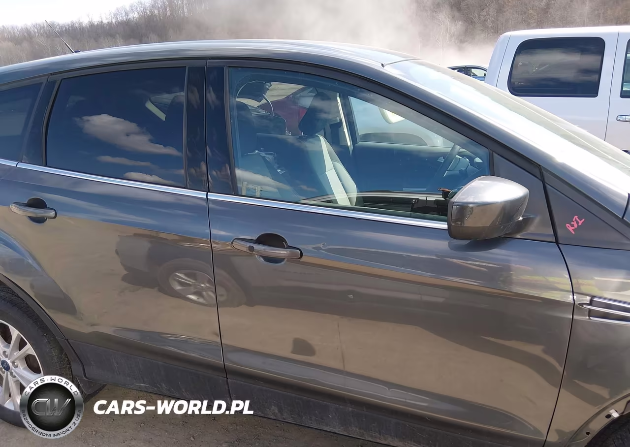 2019 Ford Escape Se VIN:1FMCU9GD8KUB33109 - 13