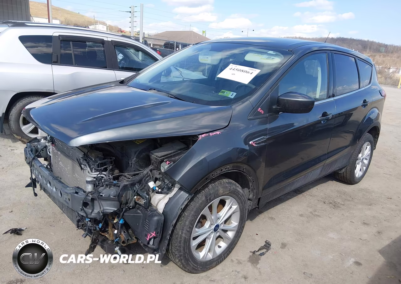 2019 Ford Escape Se VIN:1FMCU9GD8KUB33109 - 2