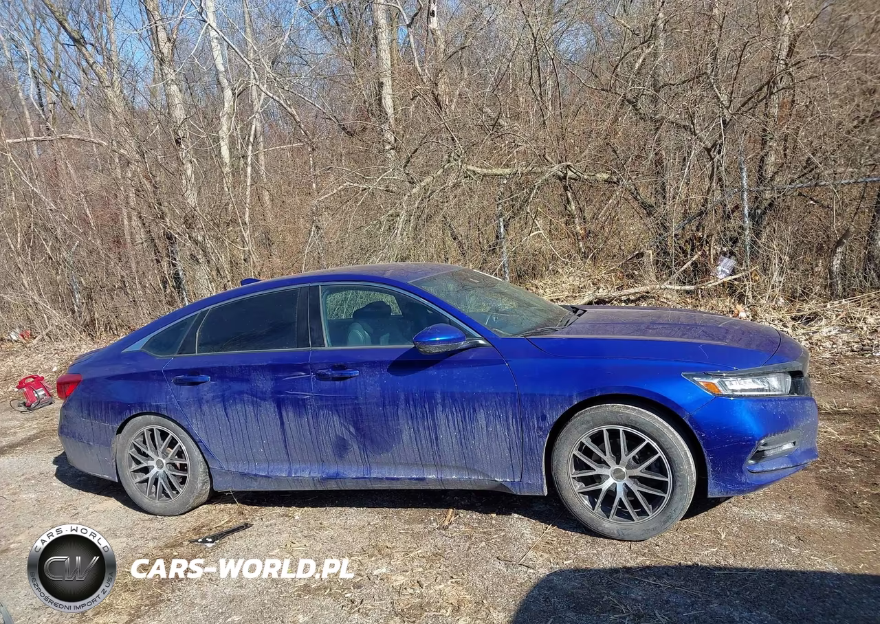 2018 Honda Accord Sport VIN:1HGCV1F32JA057898 - 13