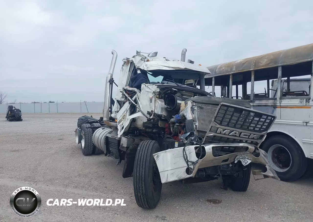 2026 Mack Pinnacle VIN:1M1PN4GY6TM018082 - 11