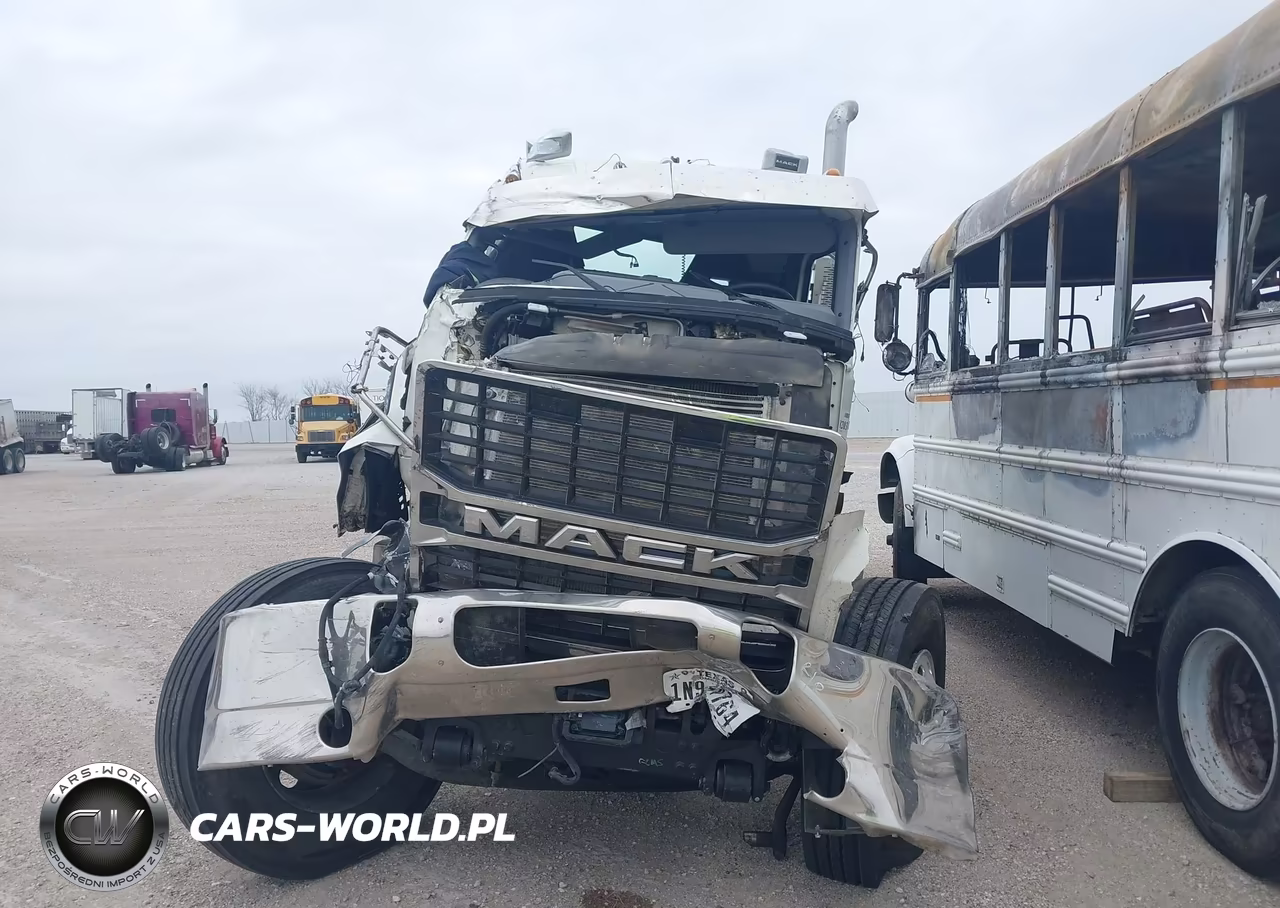 2026 Mack Pinnacle VIN:1M1PN4GY6TM018082 - 12