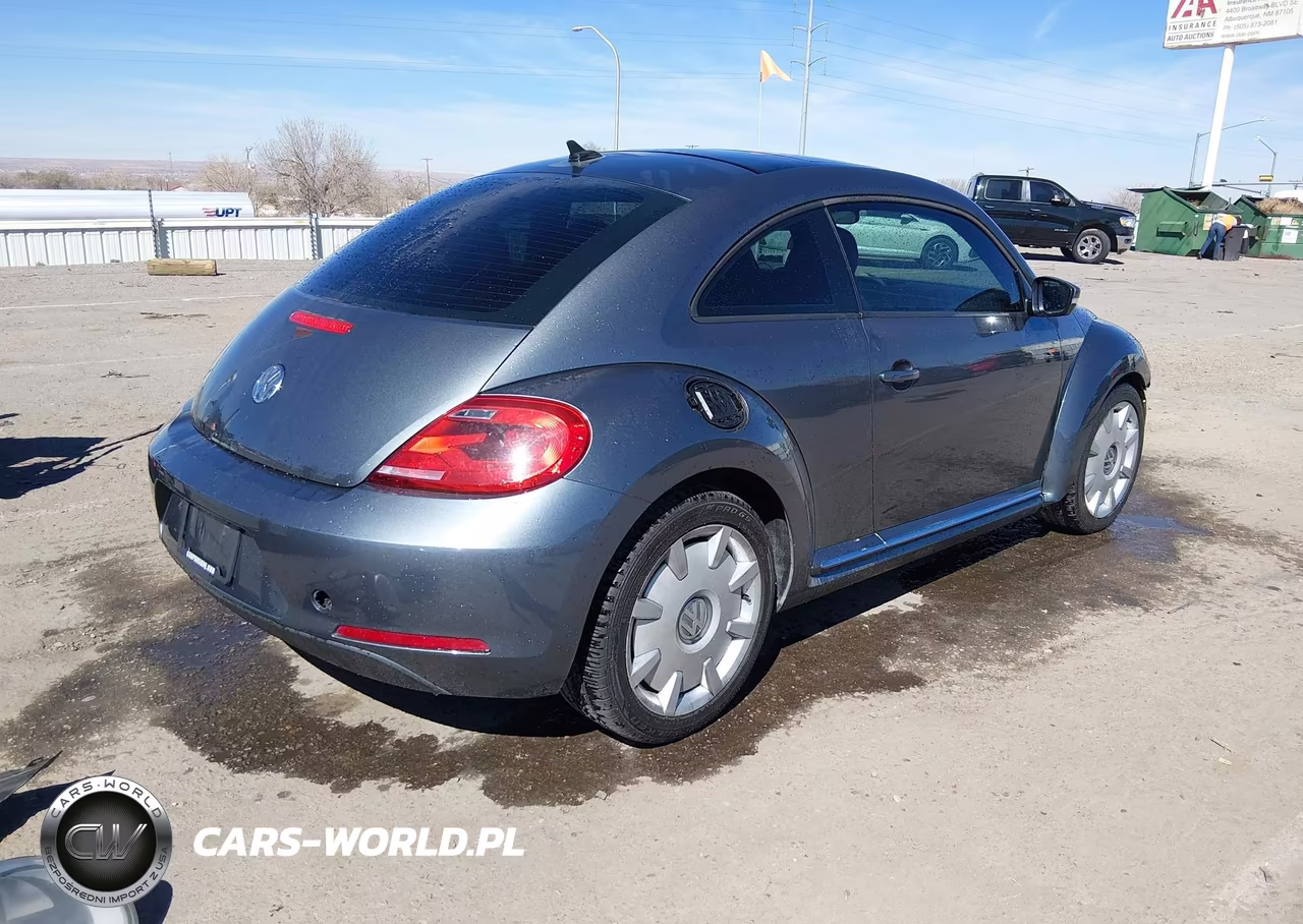 2012 Volkswagen Beetle 2.5L VIN:3VWJP7AT7CM631702 - 4