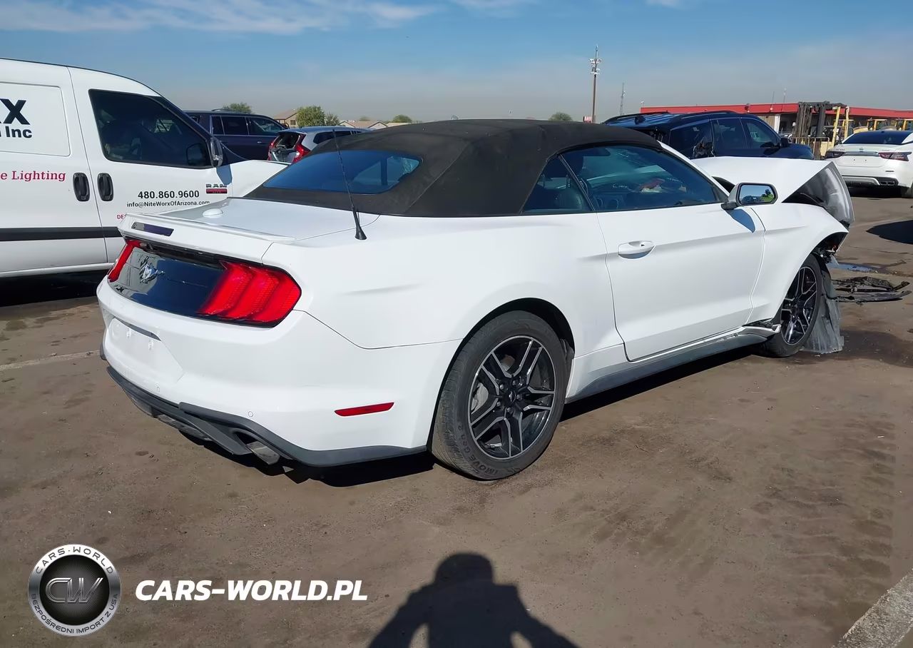 2022 Ford Mustang Ecoboost Premium VIN:1FATP8UH0N5106858 - 4