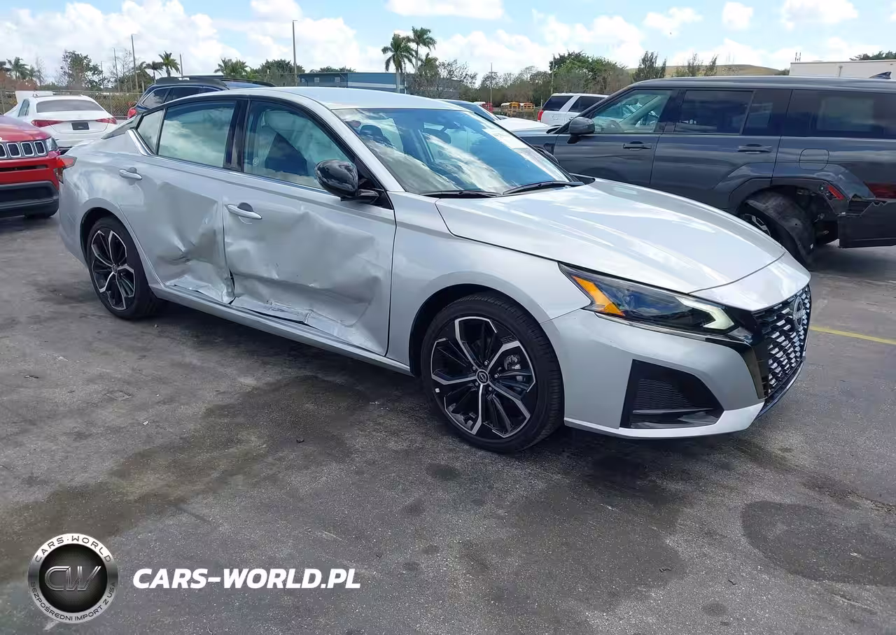 2025 Nissan Altima Sr Fwd