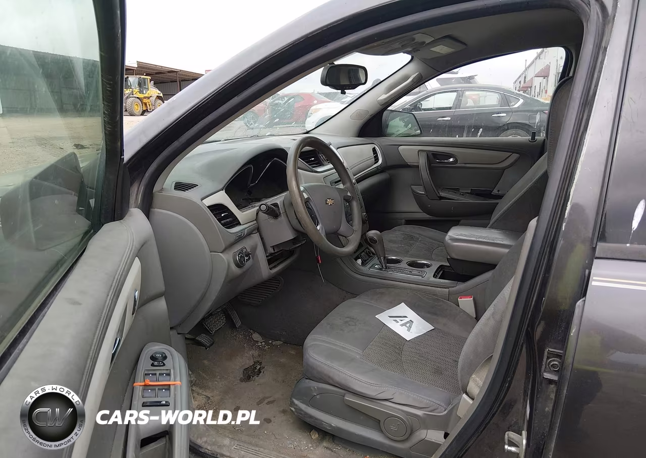 2015 Chevrolet Traverse Ls VIN:1GNKRFED4FJ128409 - 16