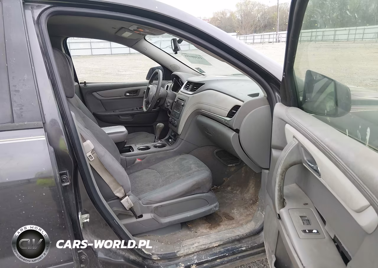 2015 Chevrolet Traverse Ls VIN:1GNKRFED4FJ128409 - 5