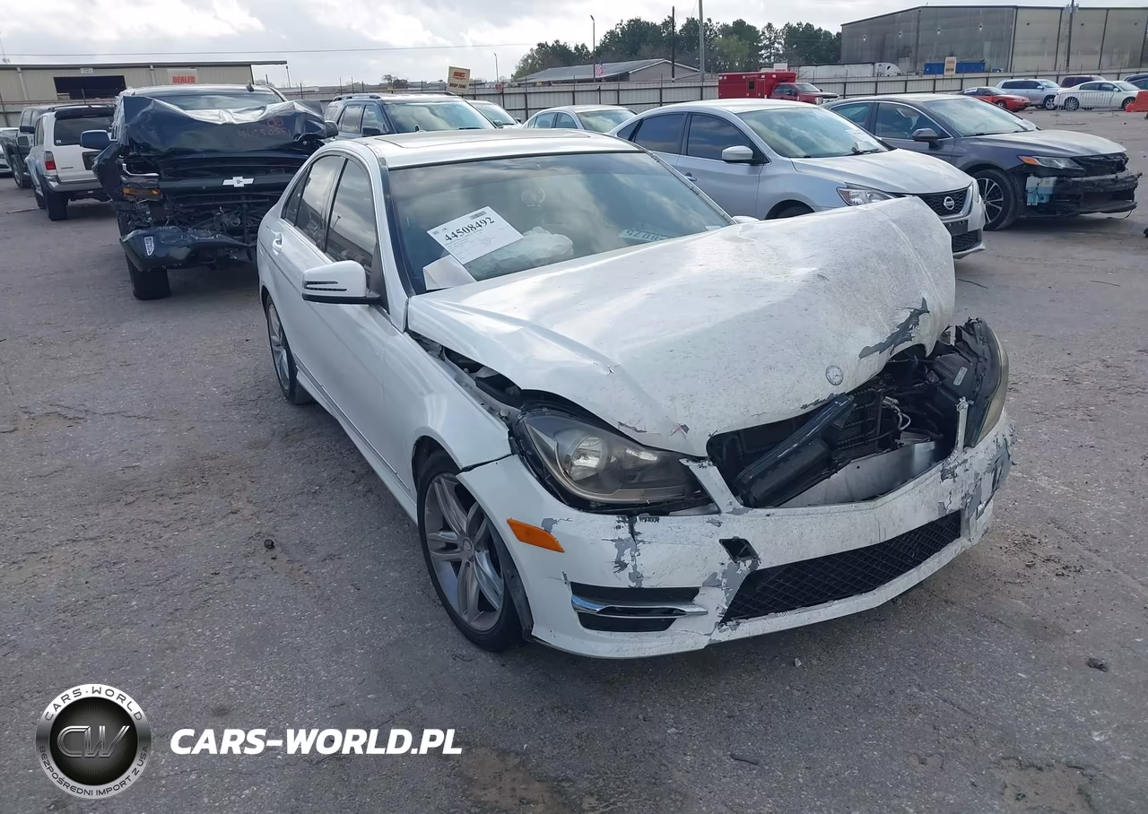 2013 Mercedes-Benz C 250 Sport