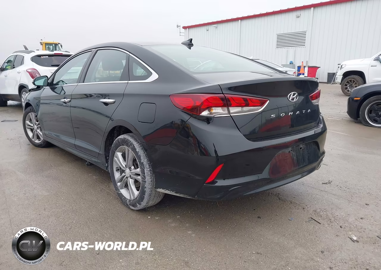 2018 Hyundai Sonata Sel VIN:5NPE34AF6JH688534 - 3