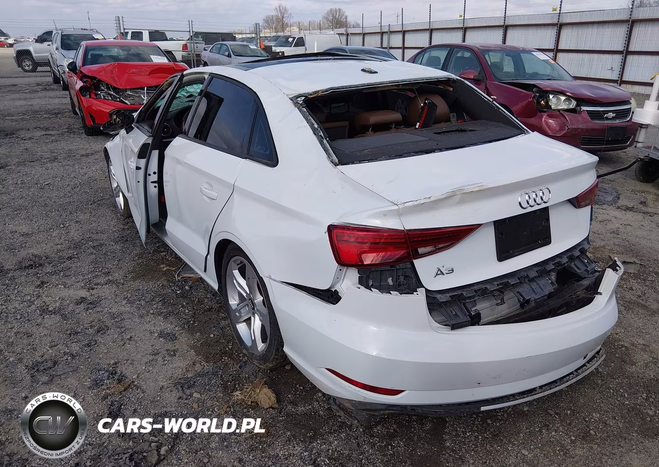 2017 Audi A3 2.0T Premium VIN:WAUAUGFF4H1037519 - 3