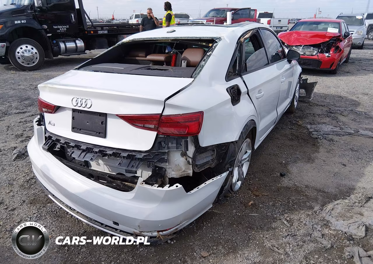 2017 Audi A3 2.0T Premium VIN:WAUAUGFF4H1037519 - 4