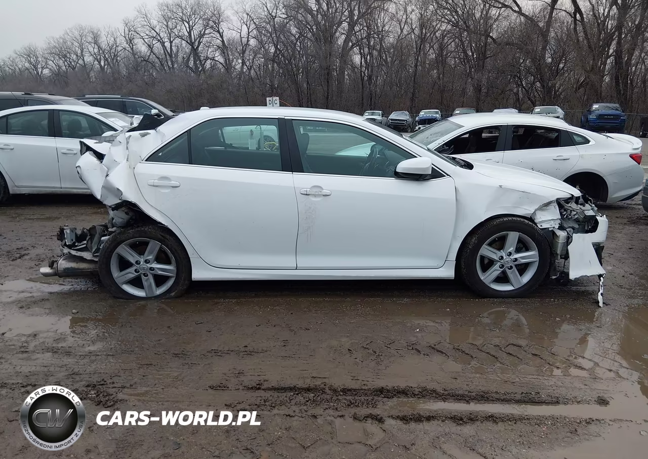2012 Toyota Camry Se VIN:4T1BF1FK8CU555731 - 13