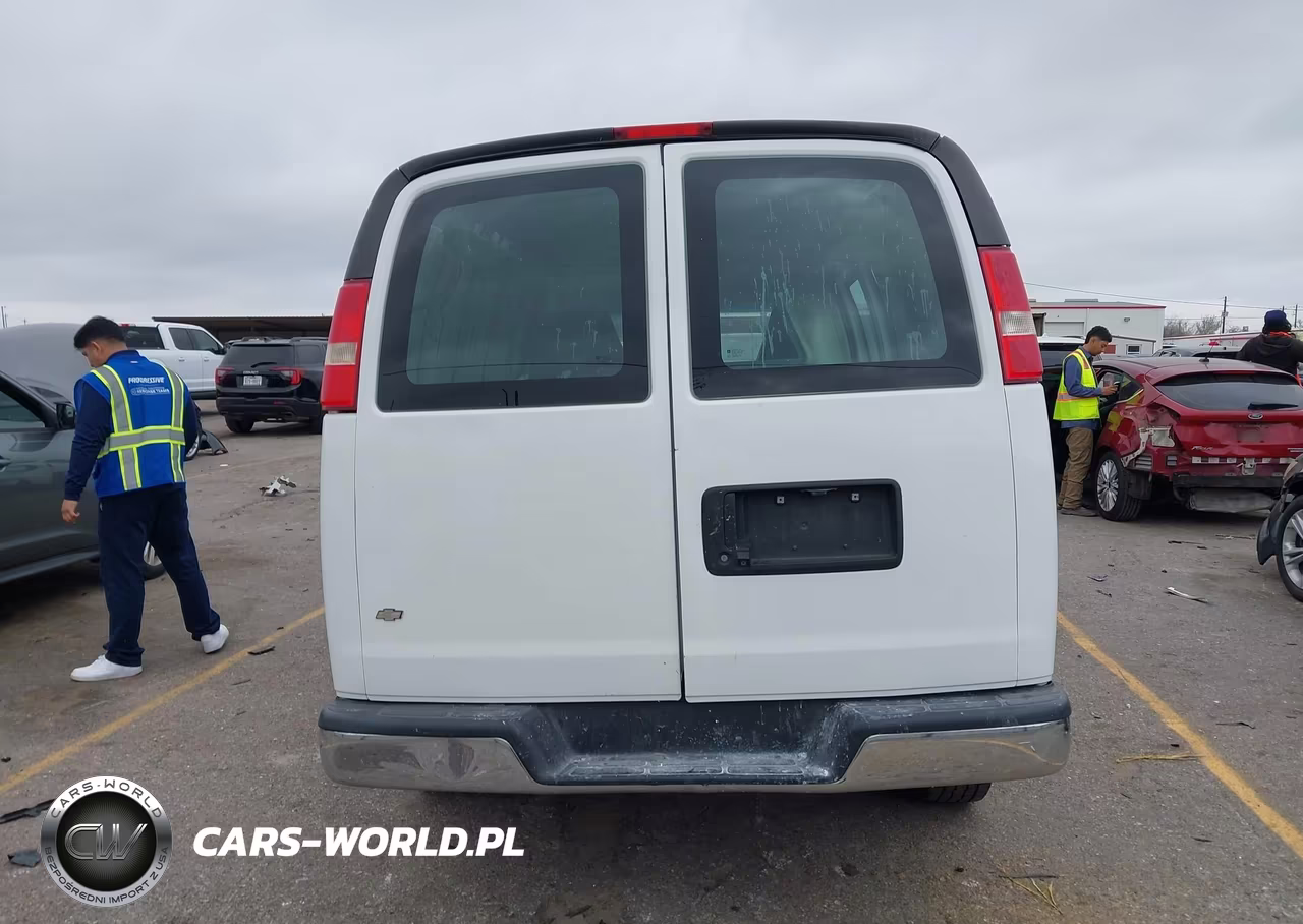2019 Chevrolet Express 2500 Work Van VIN:1GCWGAFP7K1191669 - 16