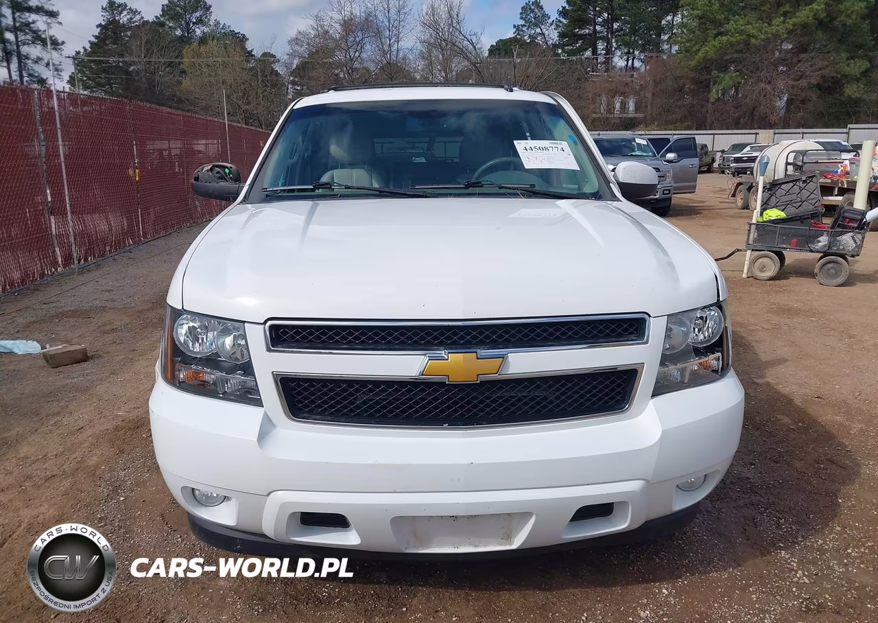 2014 Chevrolet Suburban 1500 Lt VIN:1GNSCJE05ER107473 - 13