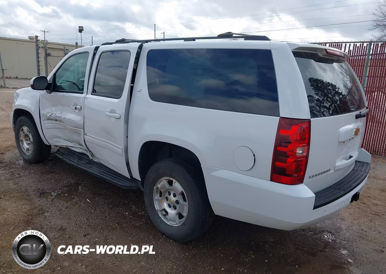 2014 Chevrolet Suburban 1500 Lt VIN:1GNSCJE05ER107473 - 3