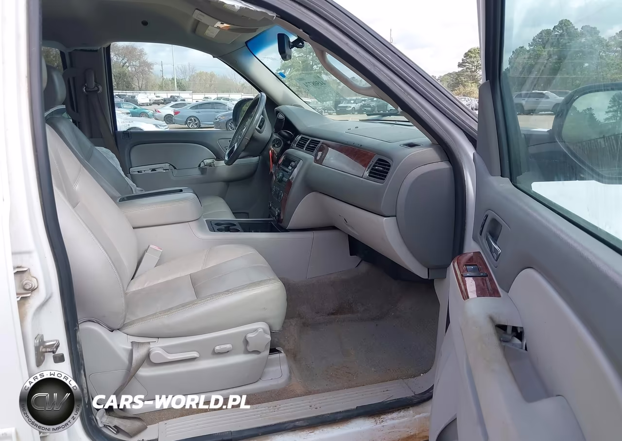 2014 Chevrolet Suburban 1500 Lt VIN:1GNSCJE05ER107473 - 5