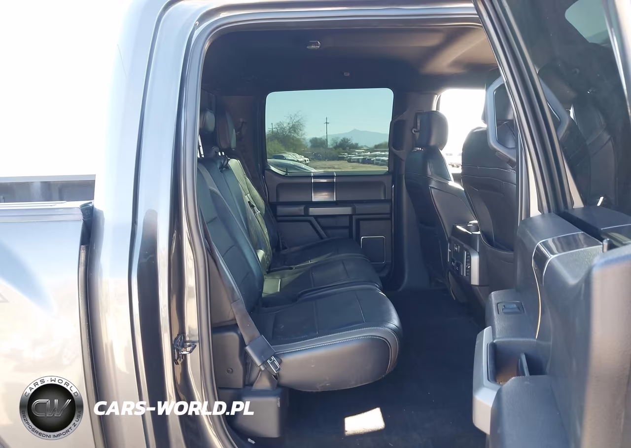 2018 Ford F-150 Raptor VIN:1FTFW1RG5JFC02328 - 8