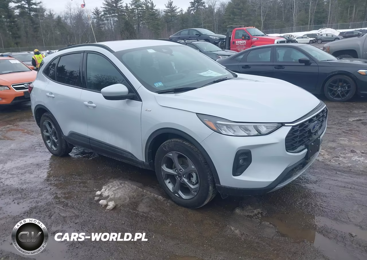 2025 Ford Escape St-Line Select
