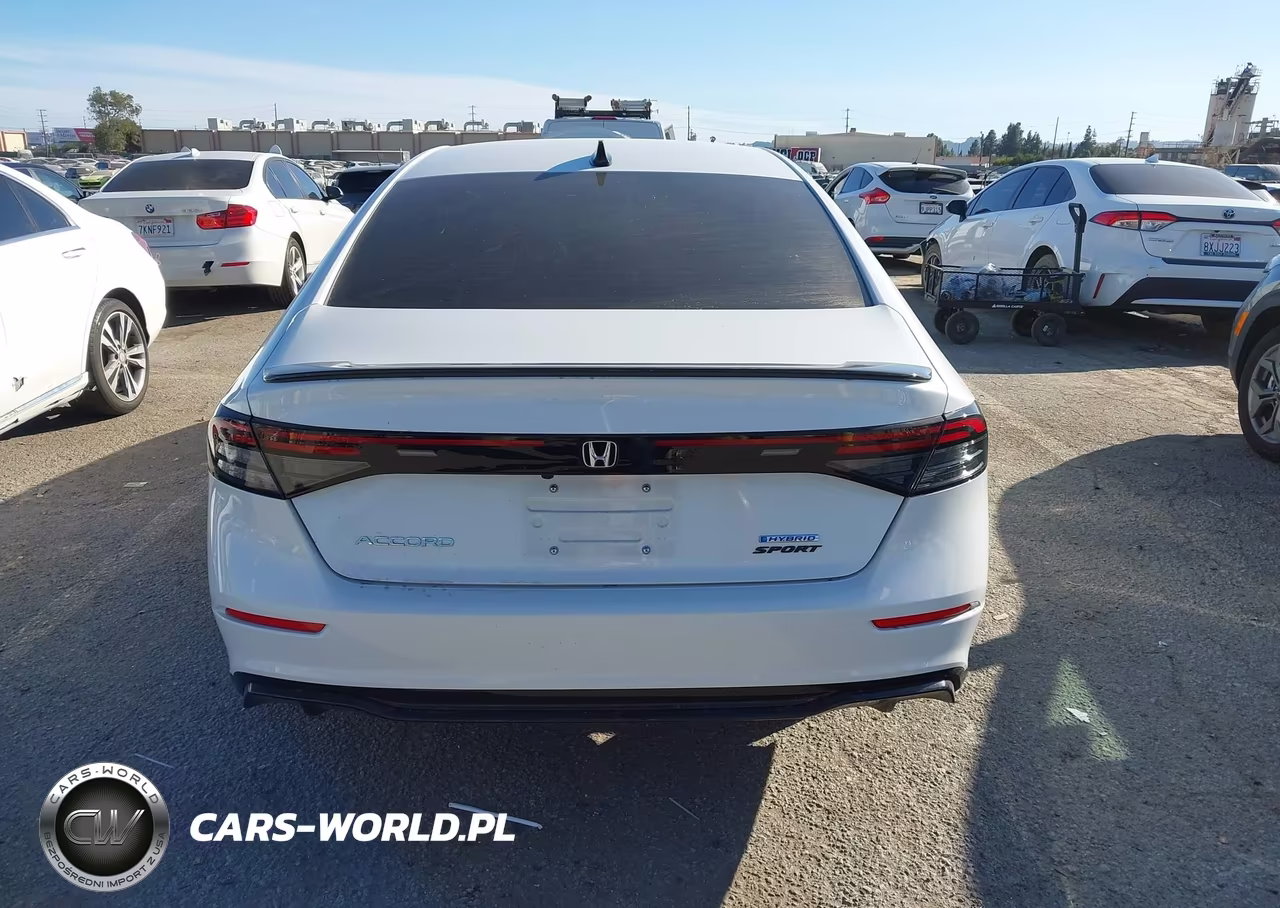 2024 Honda Accord Hybrid Sport-L VIN:1HGCY2F75RA070110 - 16