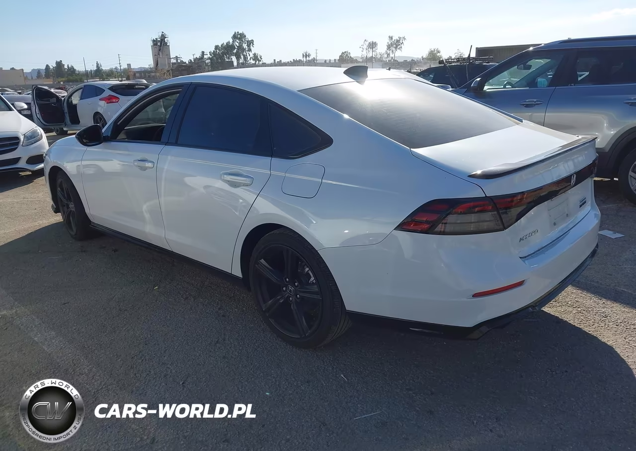 2024 Honda Accord Hybrid Sport-L VIN:1HGCY2F75RA070110 - 3