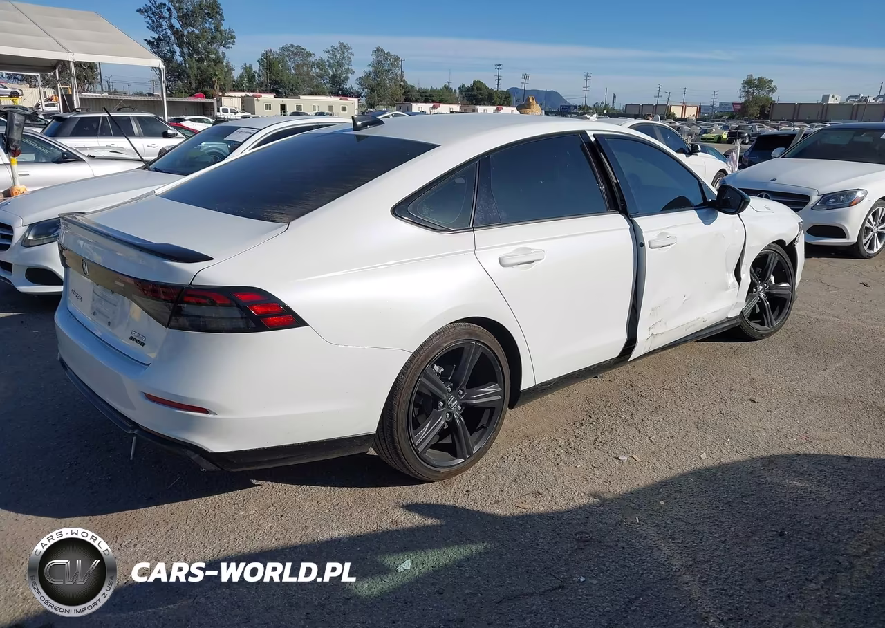 2024 Honda Accord Hybrid Sport-L VIN:1HGCY2F75RA070110 - 4