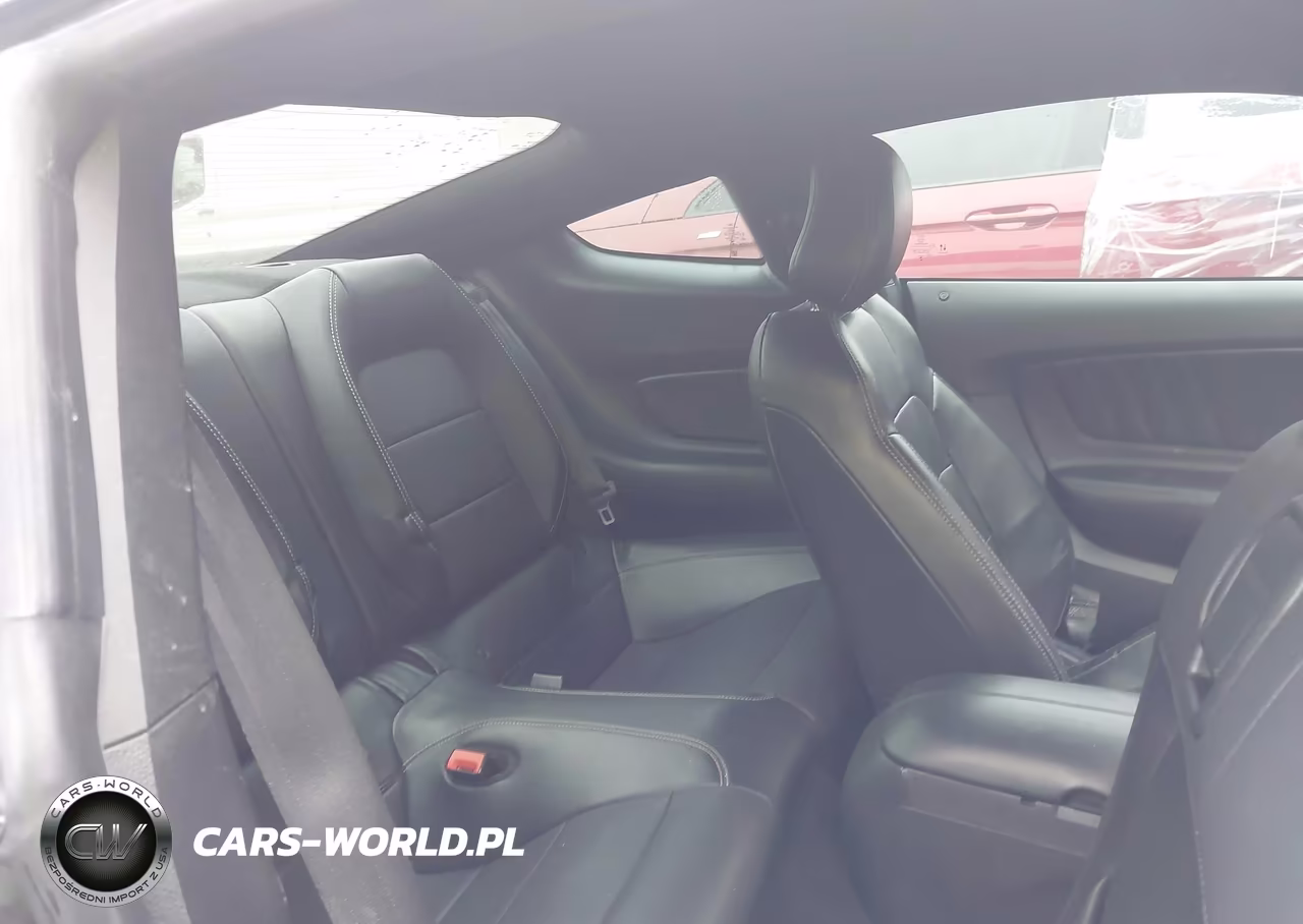 2020 Ford Mustang Ecoboost Premium Fastback VIN:1FA6P8TH7L5134703 - 8