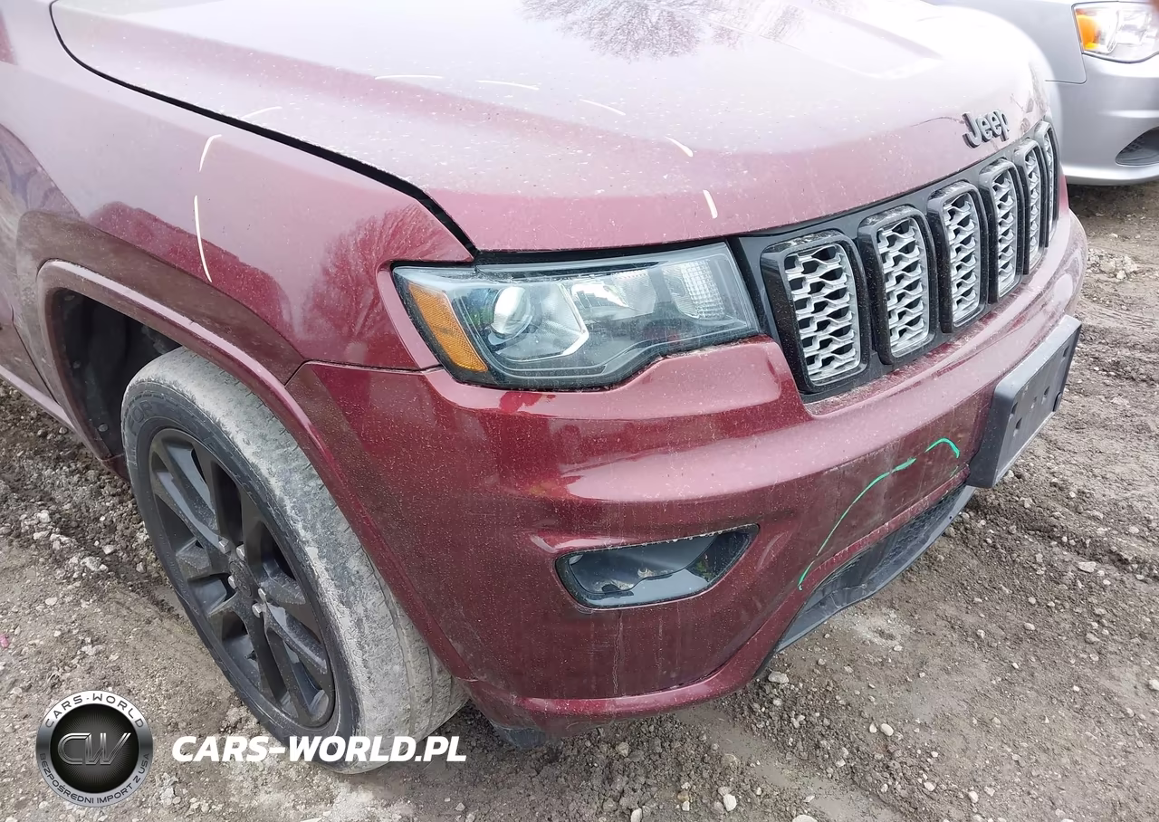 2018 Jeep Grand Cherokee Altitude 4X4 VIN:1C4RJFAG1JC251502 - 6