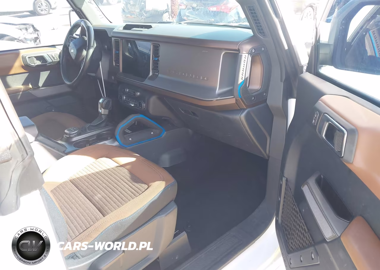 2022 Ford Bronco Outer Banks VIN:1FMDE5BH3NLB89361 - 5