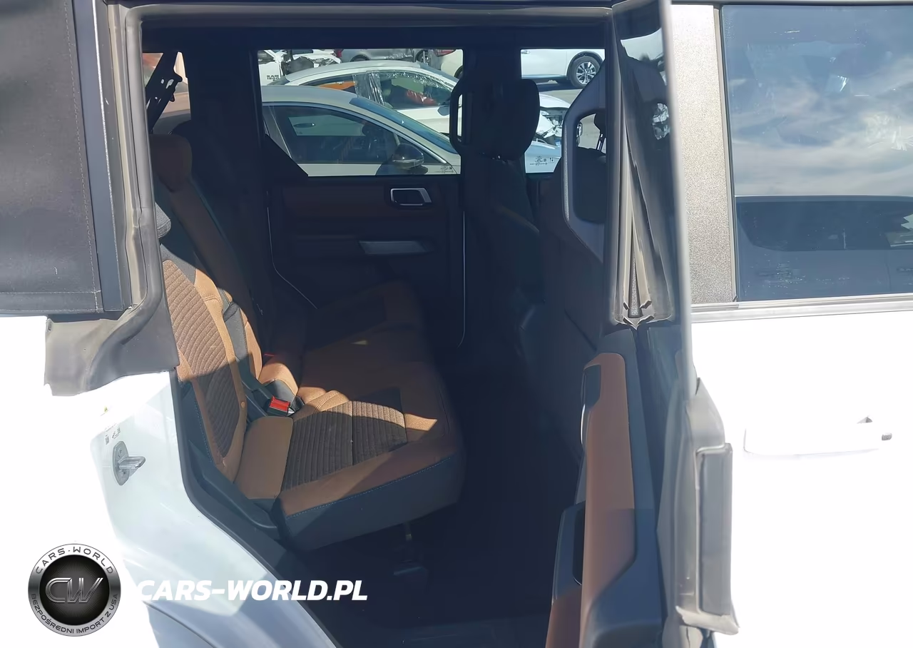 2022 Ford Bronco Outer Banks VIN:1FMDE5BH3NLB89361 - 8