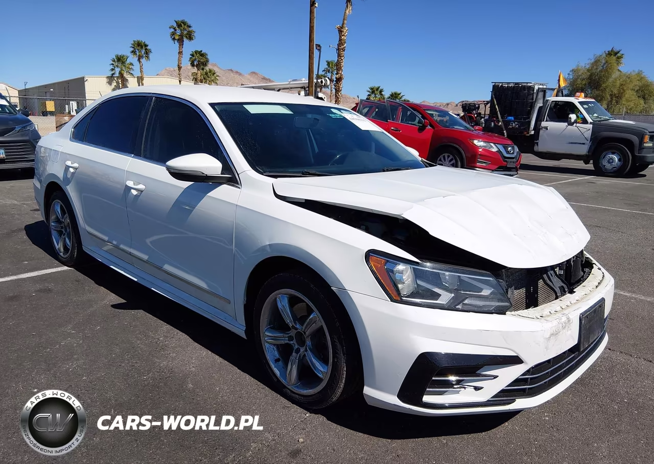 2016 Volkswagen Passat 1.8T R-Line