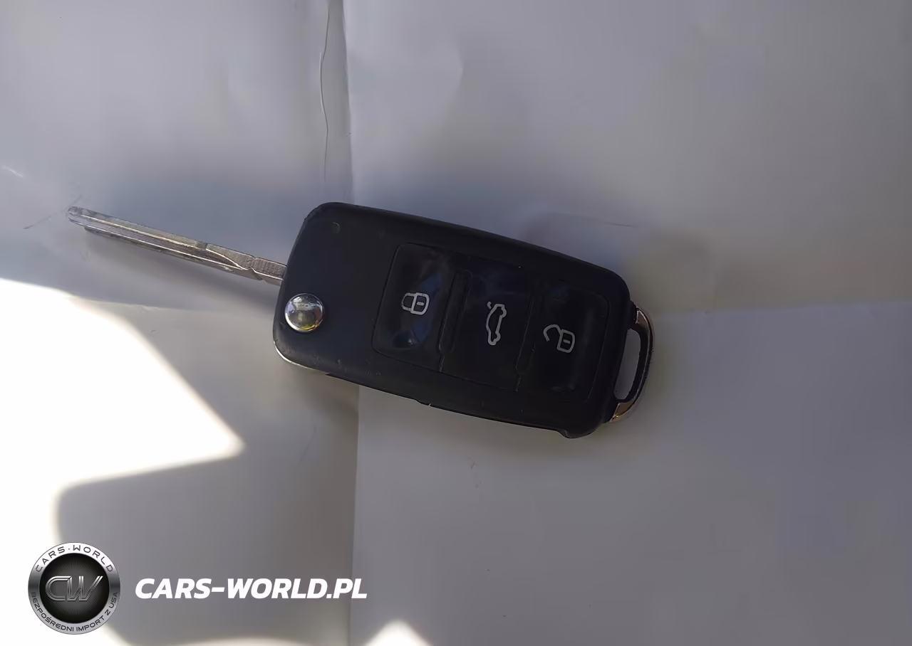 2016 Volkswagen Passat 1.8T R-Line VIN:1VWAS7A36GC056451 - 11
