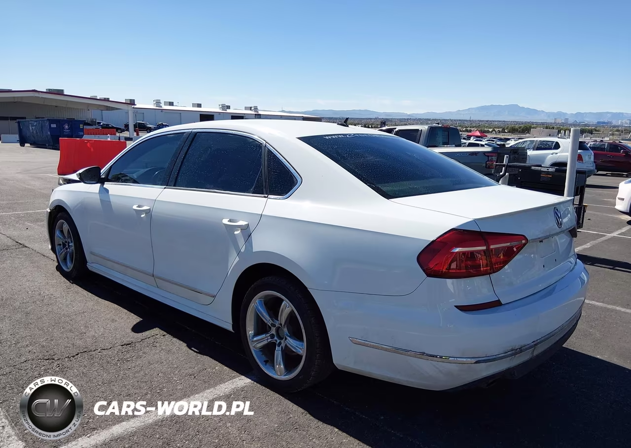 2016 Volkswagen Passat 1.8T R-Line VIN:1VWAS7A36GC056451 - 3