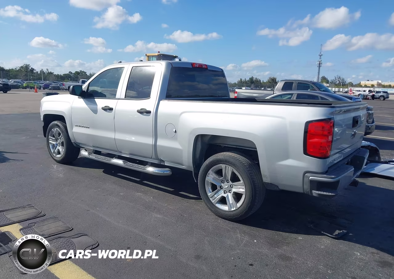 2017 Chevrolet Silverado 1500 Custom VIN:1GCRCPEC5HZ291502 - 3