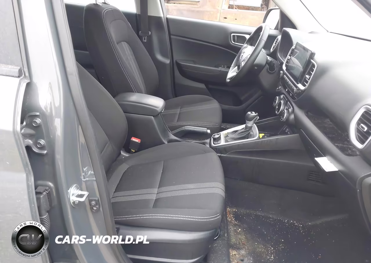 2025 Hyundai Venue Sel VIN:KMHRC8A35SU393572 - 5