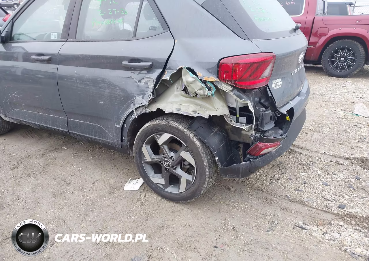 2025 Hyundai Venue Sel VIN:KMHRC8A35SU393572 - 6