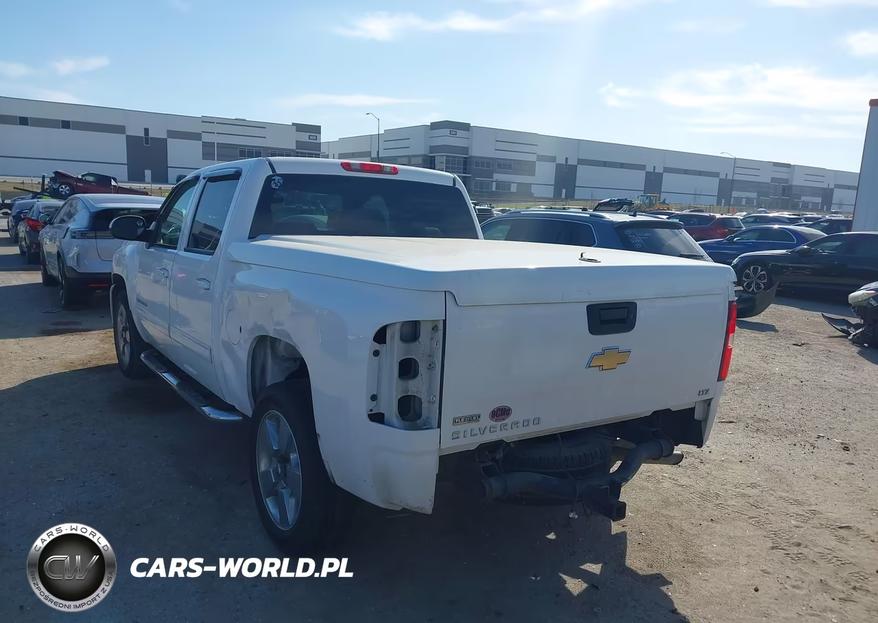2011 Chevrolet Silverado 1500 Ltz VIN:3GCPCTE06BG233878 - 3