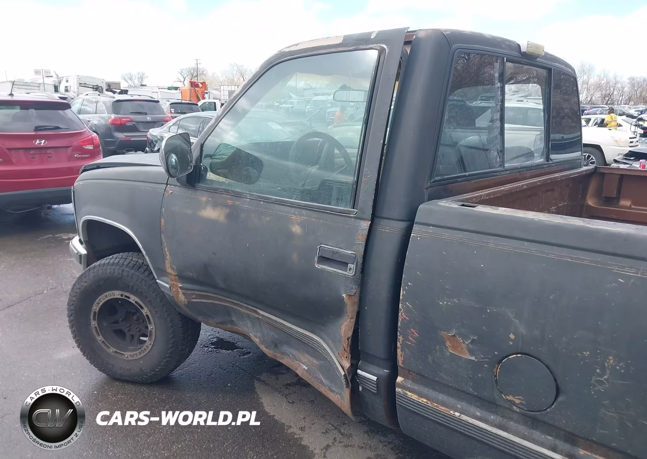 1990 Chevrolet Gmt-400 K2500 VIN:1GCFK24K9LZ133965 - 11