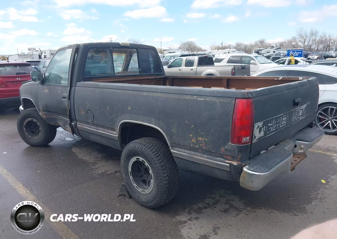 1990 Chevrolet Gmt-400 K2500 VIN:1GCFK24K9LZ133965 - 3