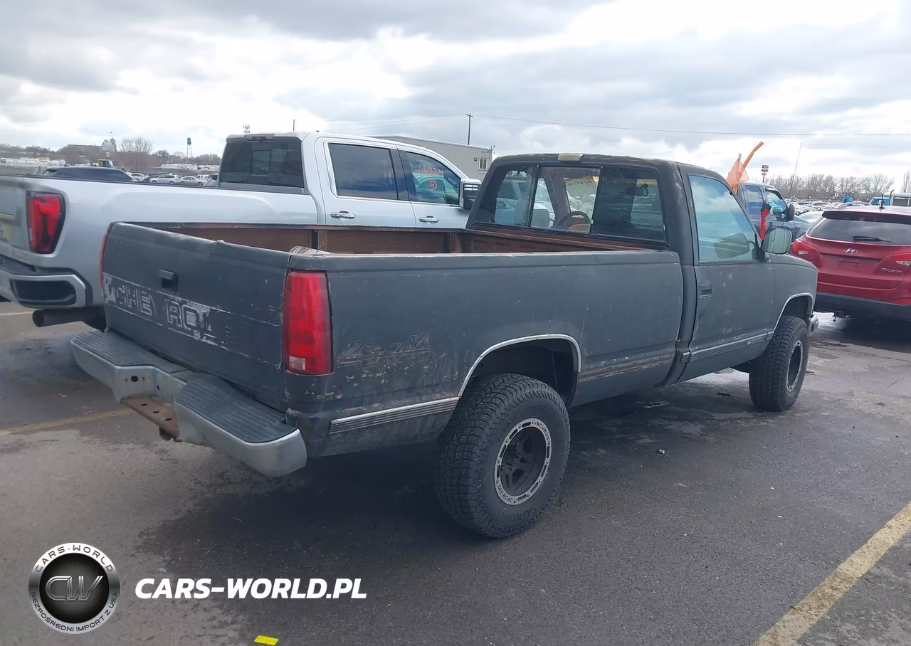 1990 Chevrolet Gmt-400 K2500 VIN:1GCFK24K9LZ133965 - 4