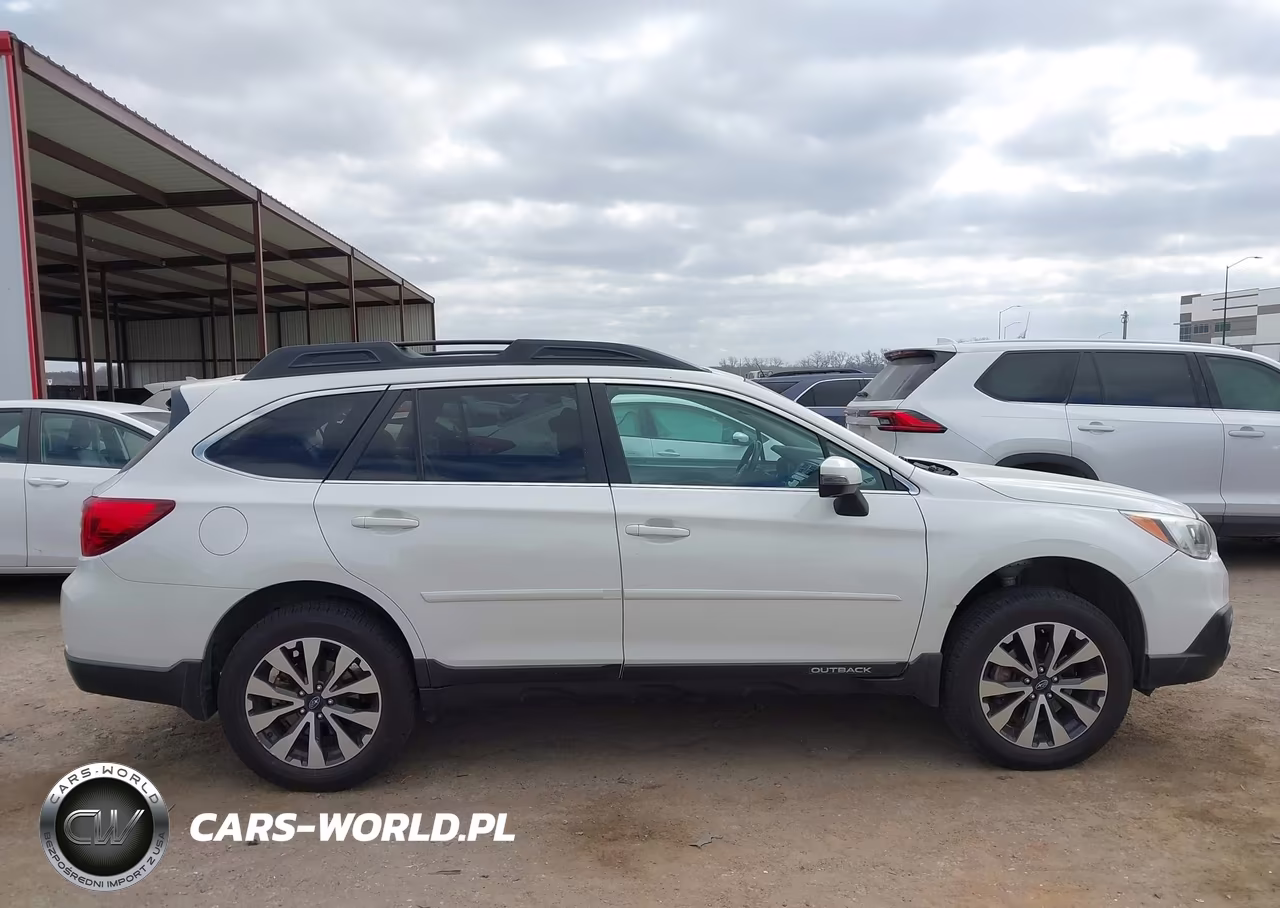 2015 Subaru Outback 2.5I Limited VIN:4S4BSBLC3F3358409 - 12