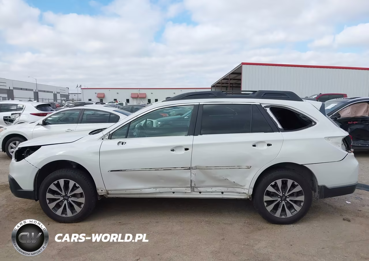 2015 Subaru Outback 2.5I Limited VIN:4S4BSBLC3F3358409 - 13